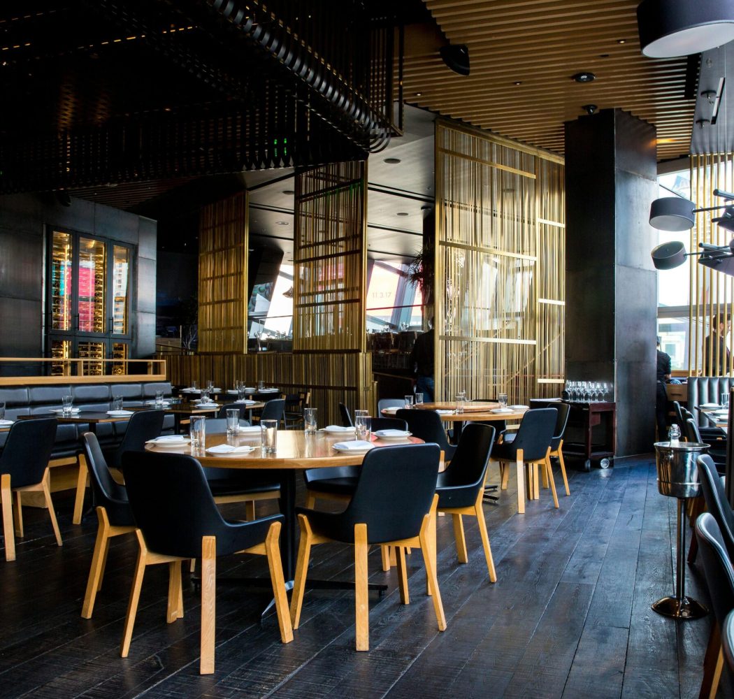 jason-leung-poI7DelFiVA-unsplash-min