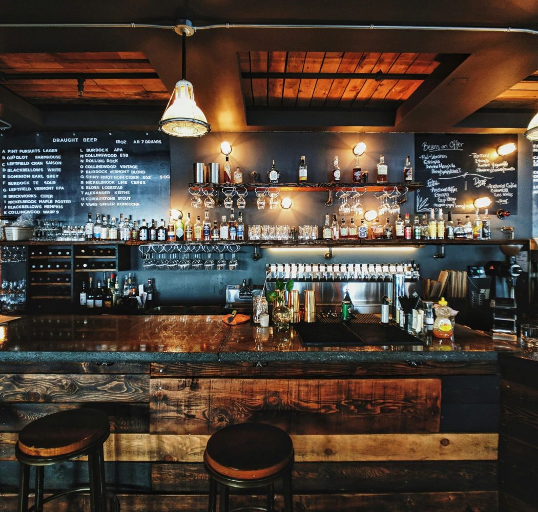 patrick-tomasso-GXXYkSwndP4-unsplash-min